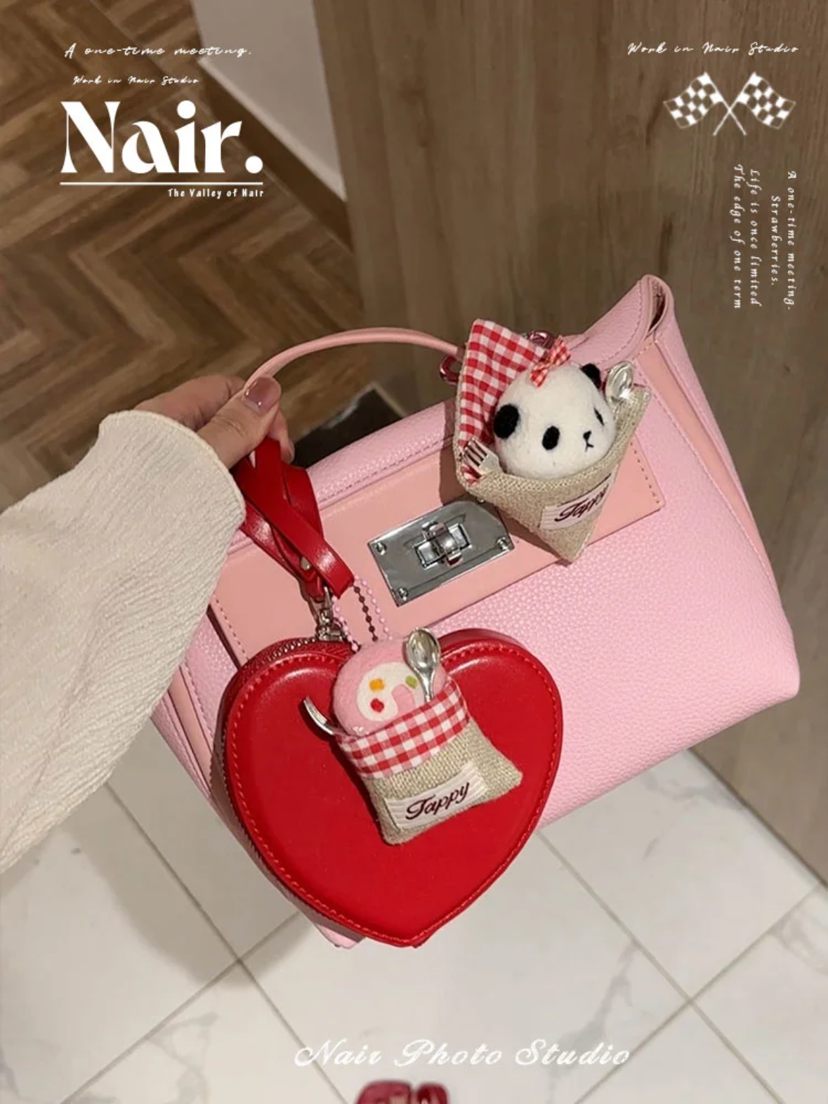 Red love card-carrying purse decoration Clutch bag bag charm mini bag