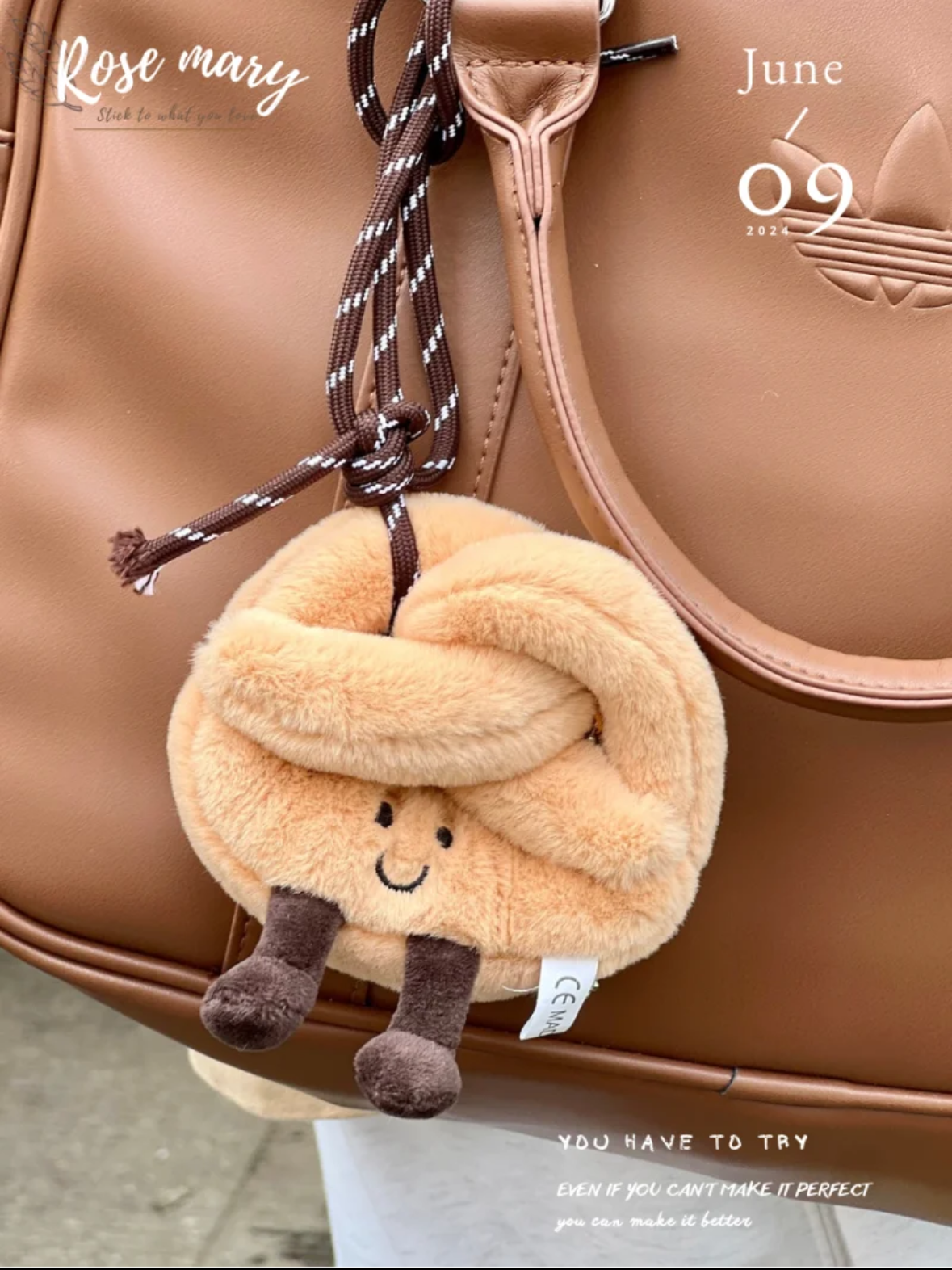 Fluffy bread pendant Plush version Croissant Pretzel baby cute bag pendant（No umbrella rope）