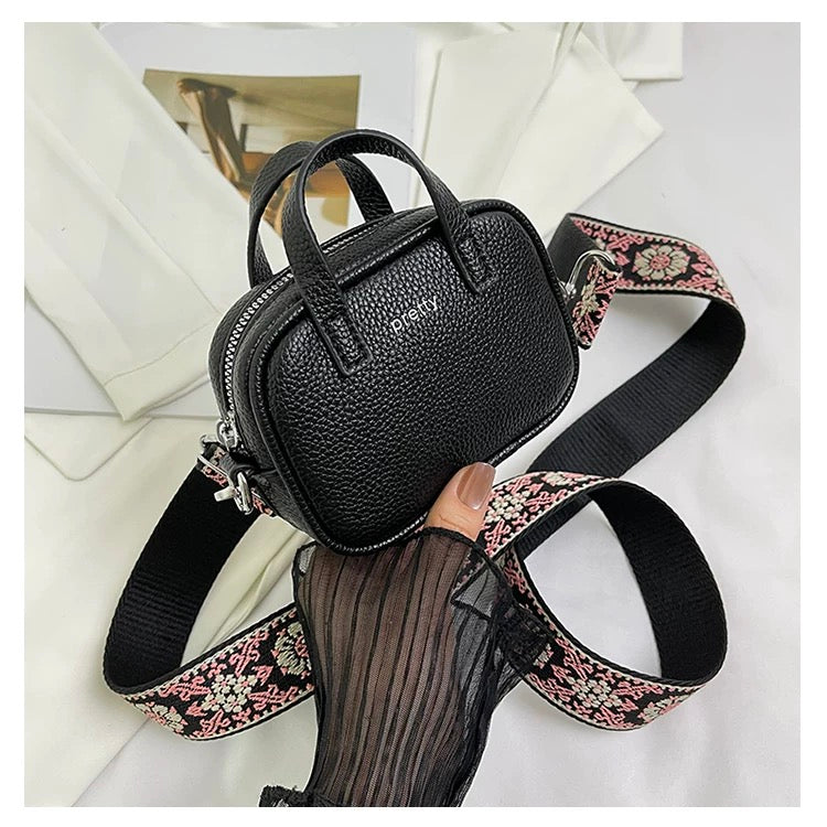 HOT!!!Original handmade bag decorative small bag new niche creative handbag(send strikers as DIY gift)(stickers by random order)