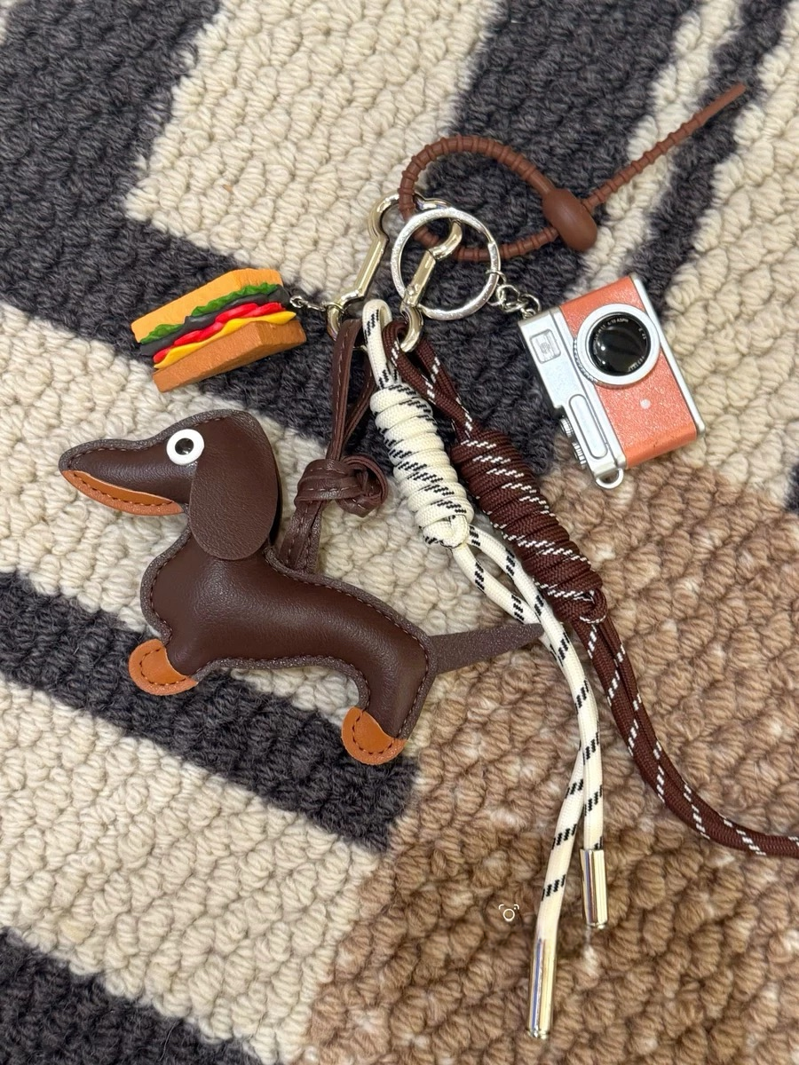 Dachshund hamburger buckle combination bag decoration/cute creative all-match bag charm