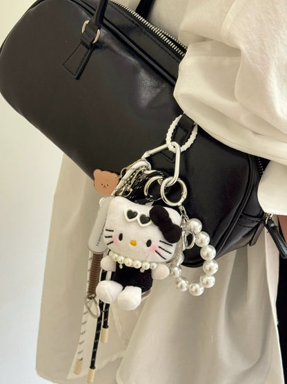 Black and white pearl Kitty extremely complex combination pendant bag decoration