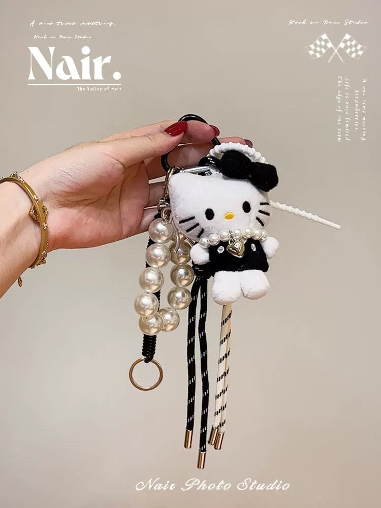 Black and white pearl Kitty extremely complex combination pendant bag decoration