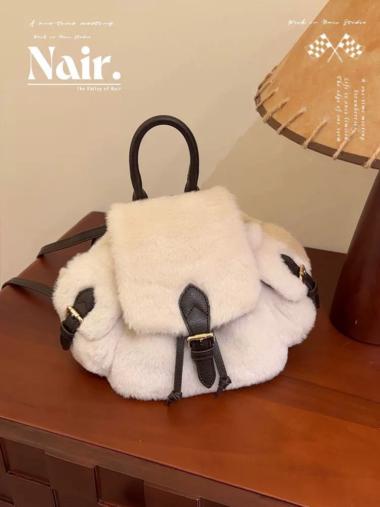 White environmental fur shoulder bag female winter fluffy bag hundred fashion ins commuting niche bag